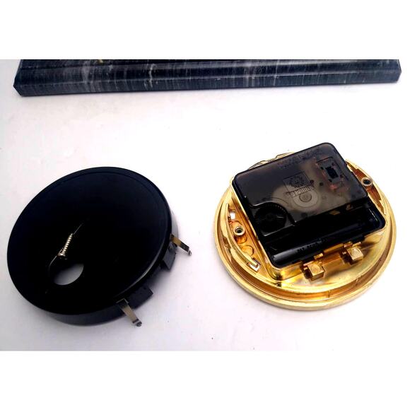 Marble Executive Desk Stationary Clock / Pen Holder, Name Plate / Card Holder - Picture 11 of 12